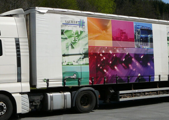 advertising on box trucks